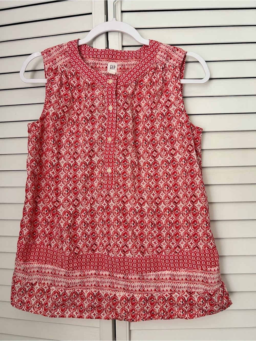 GAP Red Patterned Sleeveless Tank Blouse